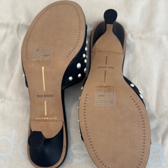 Dolce Vita Meeza Imitation Pearl Sandal. Ladies 7.5 - Picture 11 of 15